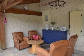 Terrace/patio - Domaine Le Mathi (Fumel)