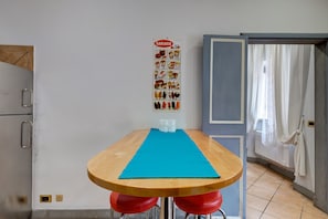 Dining - CENTER OF ROME - A CASA CORONARI PALACE BONAVENTURE (roma)