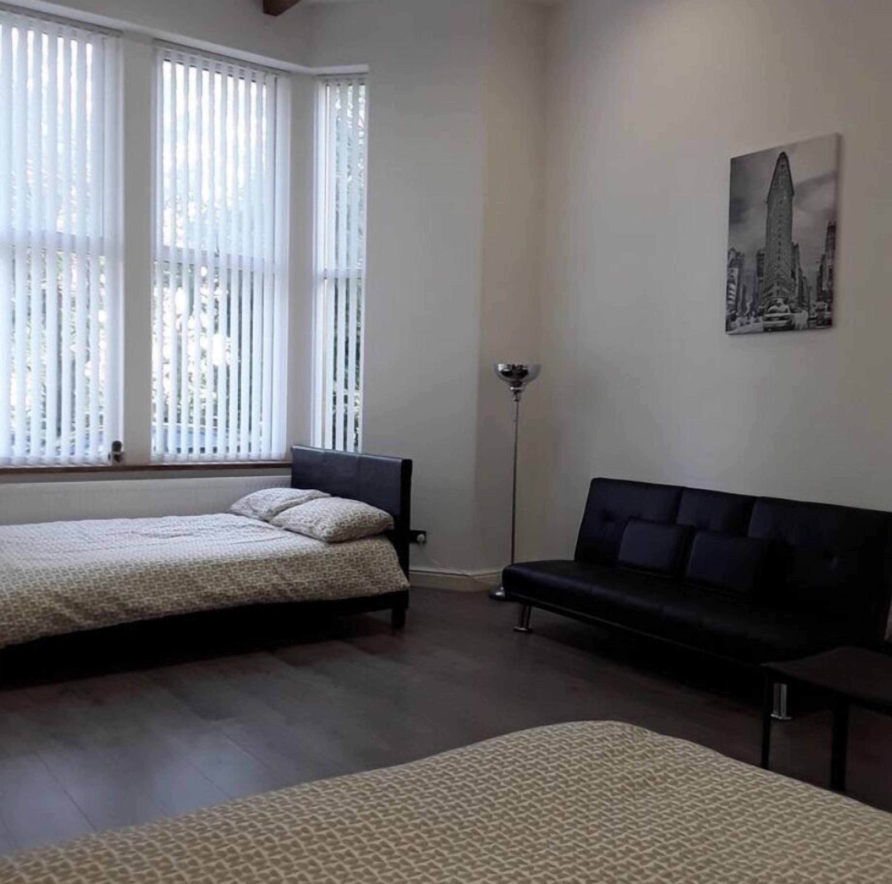 Desk, iron/ironing board, WiFi, individually decorated