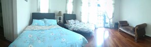 Family Room, Balcony | Desk, blackout drapes, soundproofing, iron/ironing board - Villa Shamir near KLIA (Sepang)