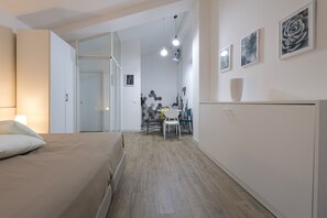 Desk, iron/ironing board, free WiFi, bed sheets