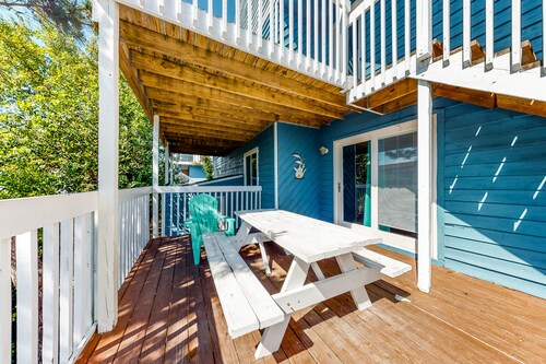 Three-Building, Waterfront Property w/ Bay Views, Decks, & Full Kitchens