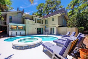 Beheizter Pool