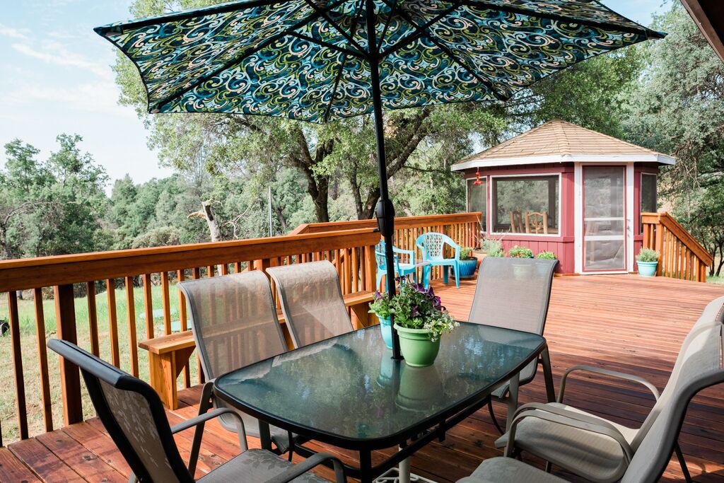 MARIPOSA DREAM VIEW MOUNTAIN HOUSE-- 36 miles to Yosemite park entrance!