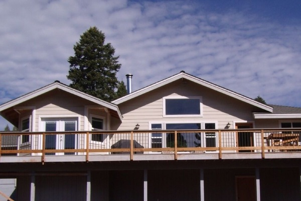 Big Deck For BBQ's With Friends And Family.