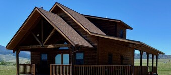 Montana Prairie Cabin