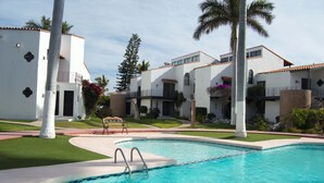 Pool - Condo Pilar 244 located on San Carlos Beach (San Carlos Nuevo Guaymas)