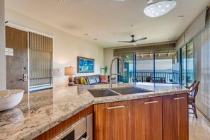 Interior - KBV 20B3  Elegant 1BD Oceanfront Luxury (Lahaina)
