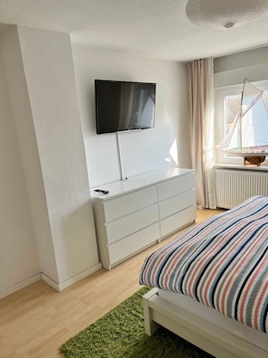 2 chambres, bureau, lit parapluie, Wi-Fi