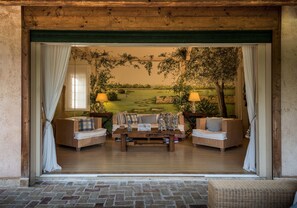 Terrace/patio - Summer Breeze (Villa 2 minutes walk from the sea) (Sounio)