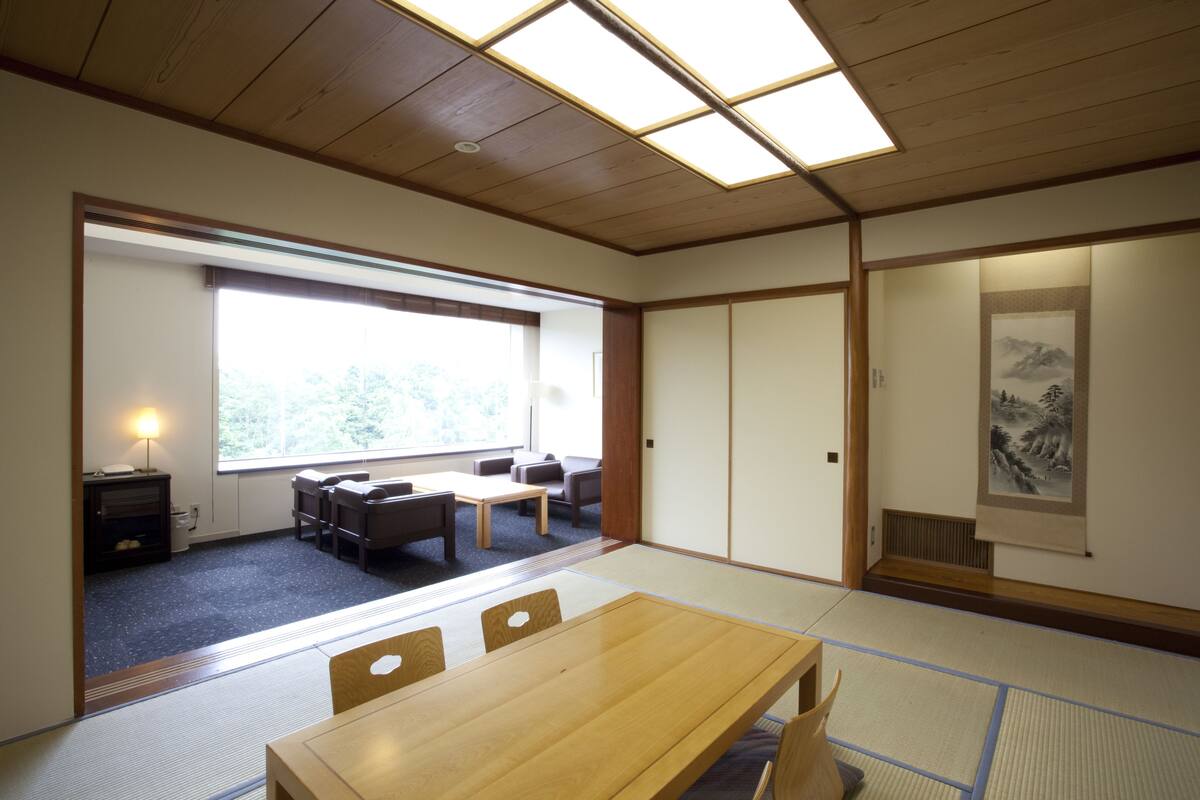 Quarto tradicional (Japanese Style) | Cofres nos quartos
