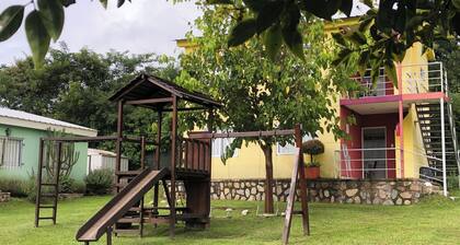 Cabaña del Sol Ground Floor 2 Bedroom Cabin for 6 Guests