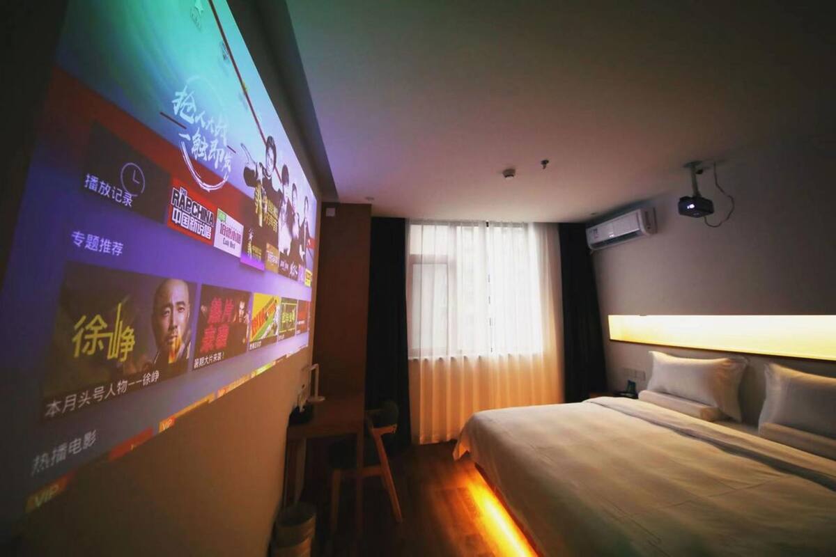 Desk, blackout curtains, free WiFi, bed sheets