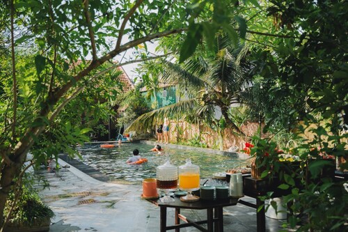 Amazing Ninh Binh Garden
