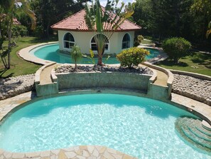 Piscine extérieure