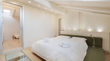 1 bedroom, iron/ironing board, WiFi