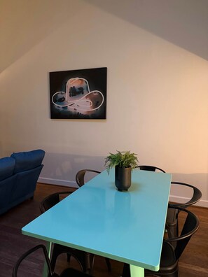 Dining - Steps from Broadway - The Lofts @ 107 - Unit 2, Steps from Broadway - The Lofts @ 107 - Unit 2 (Nashville)