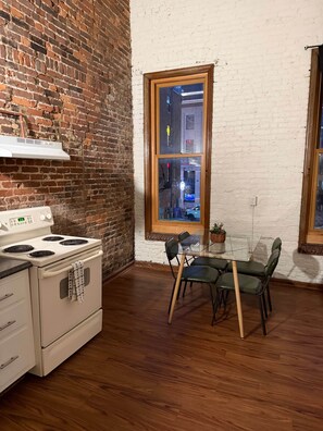 Interior - Steps from Broadway - The Lofts @ 107 - Unit 6, Steps from Broadway - The Lofts @ 107 - Unit 6 (Nashville)