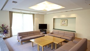 Lounge - Shiki Resorts Kyoto Kamogawaso (Kyoto)