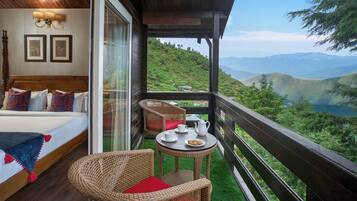 Deluxe Room Forest View