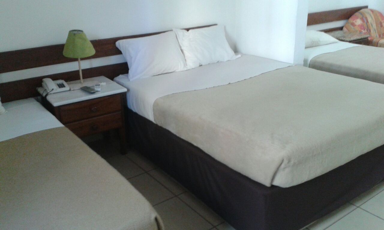 standard twin room | desk, iron/ironing board, rollaway beds, free wifi