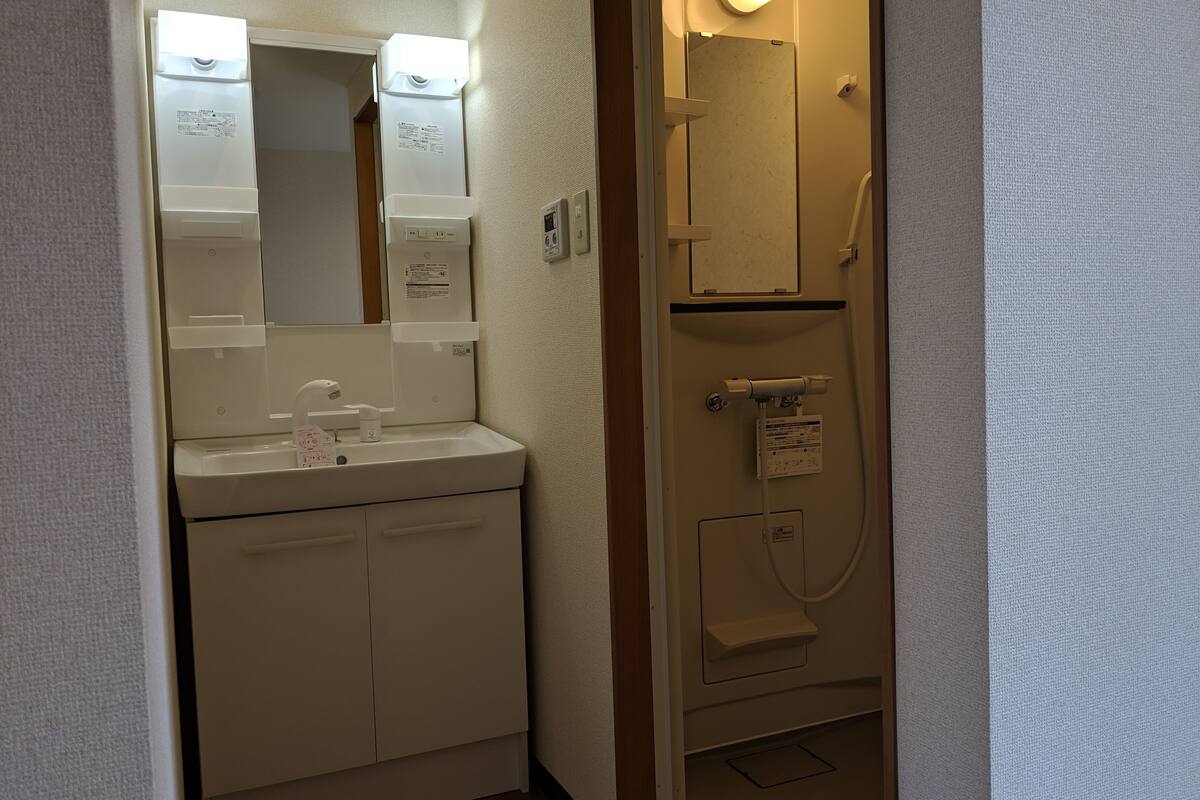 japanese-style quadruple room | bathroom | shower, rainfall showerhead, free toiletries, hair dryer