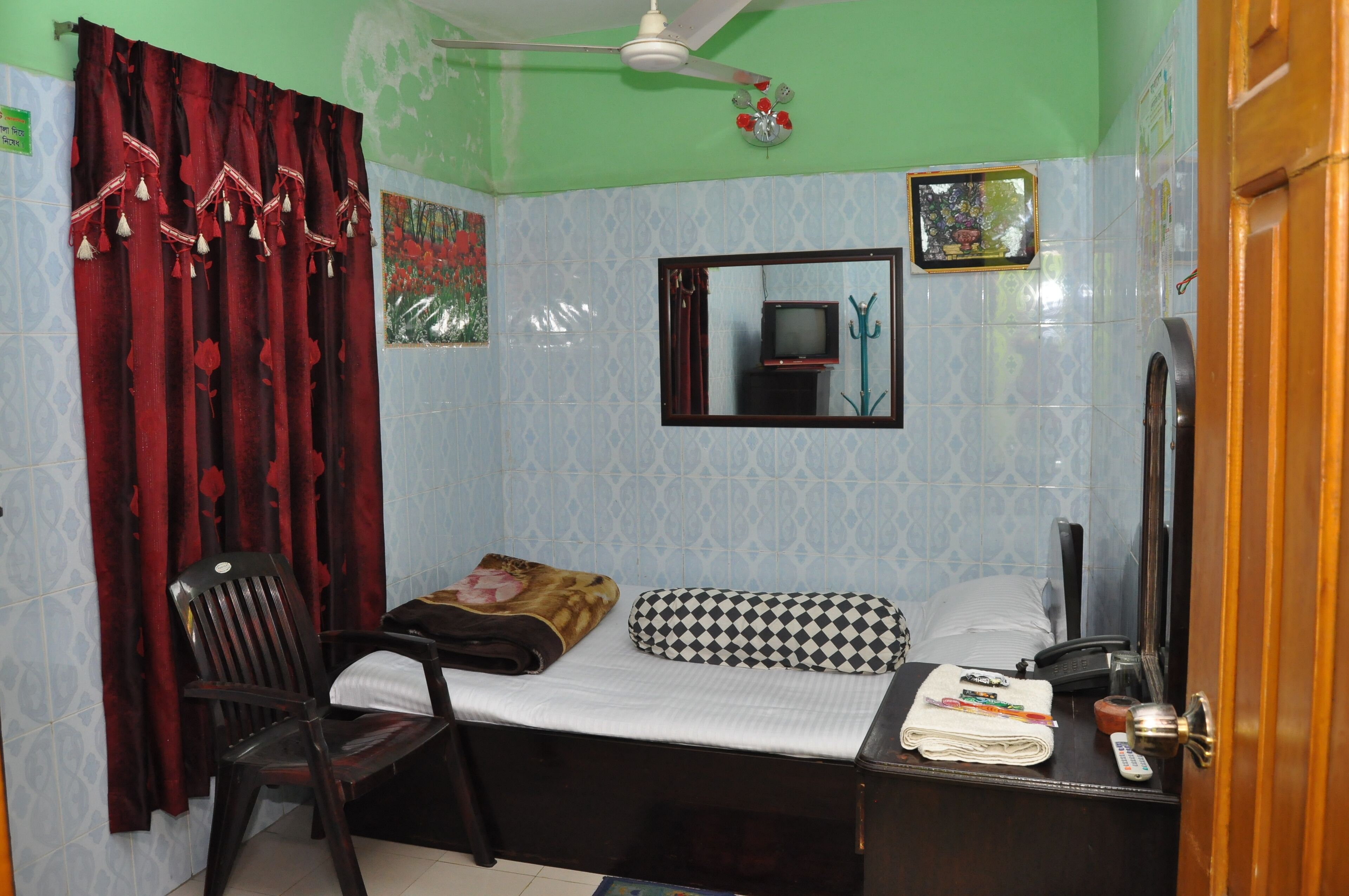 economy double room | view from room