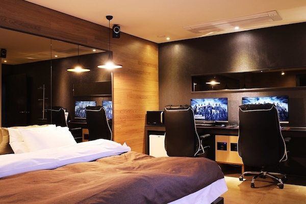 Sistema de insonorización, wifi gratis y ropa de cama