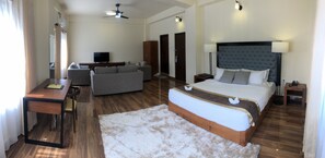 Executive Double Room, 1 King Bed, Mountain View | In-room safe, individually furnished, desk, blackout drapes - Legphel Hotel (Phuntsholing)