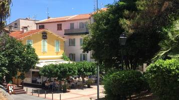 Ristorazione all'aperto