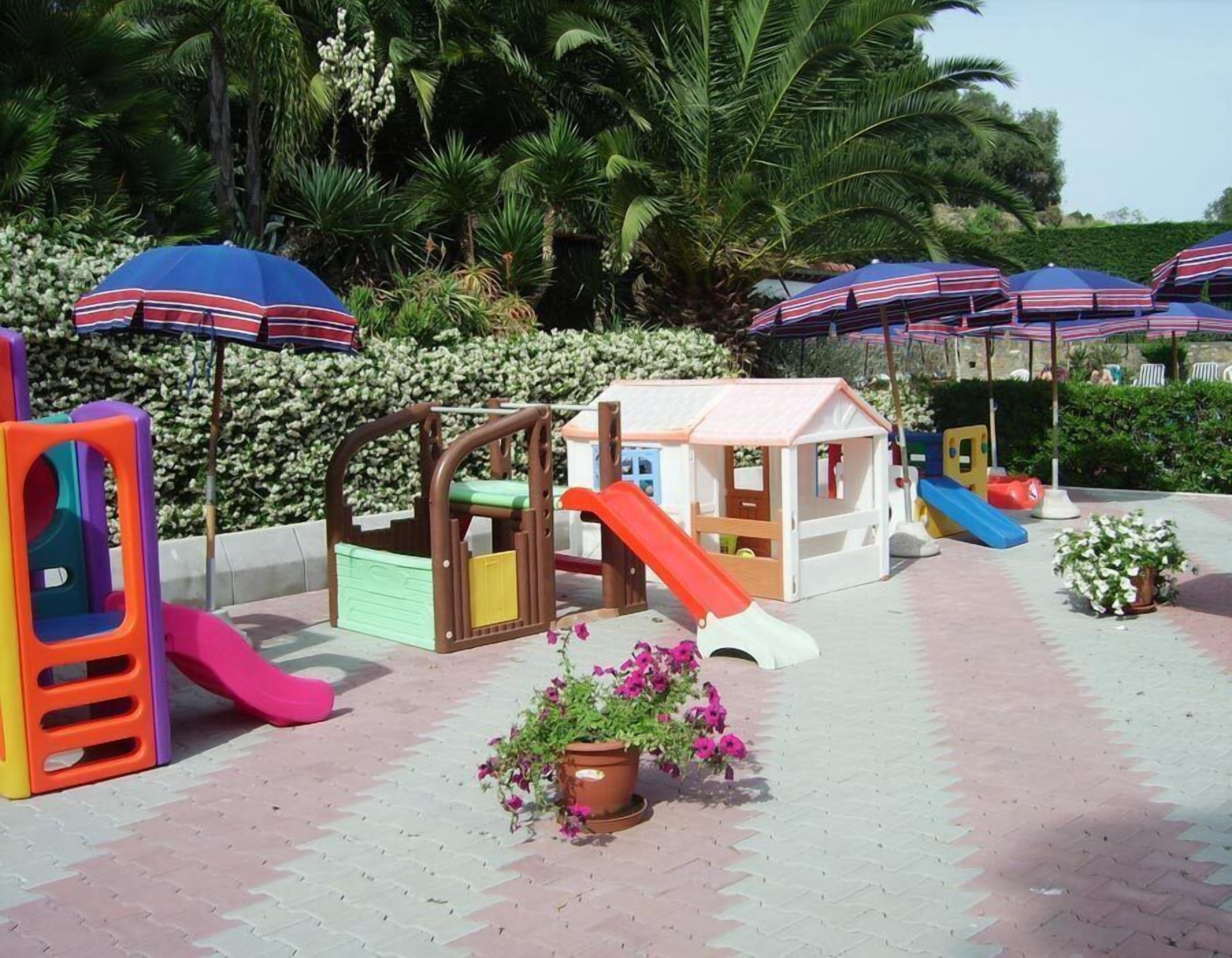 Area giochi per bambini (al coperto)