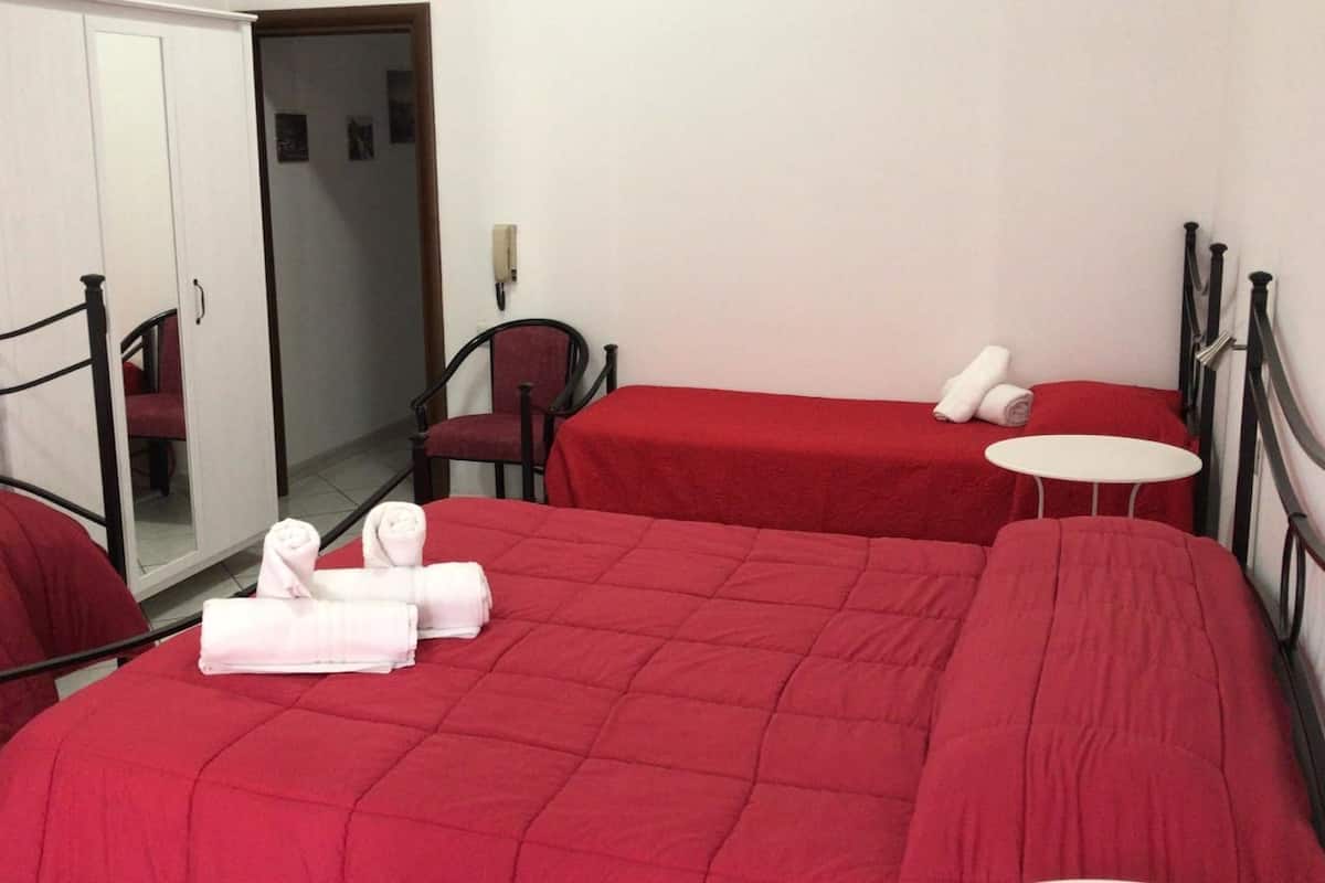 Quadruple Room | 1 bedroom, desk, rollaway beds, free WiFi