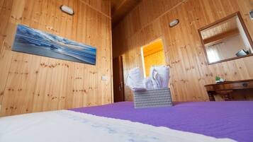Triple Room, Multiple Beds | Desk, cribs (surcharge), WiFi (free), bed sheets