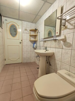 Shower, free toiletries, hair dryer, slippers
