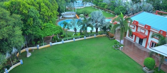Vishal Prakruthi Resorts