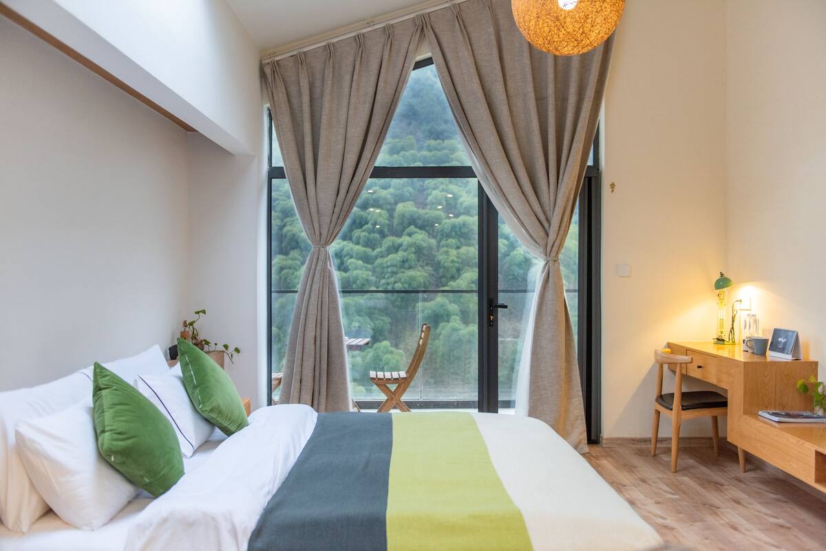 Habitación doble superior (Zhi Geng) | Escritorio y wifi gratis