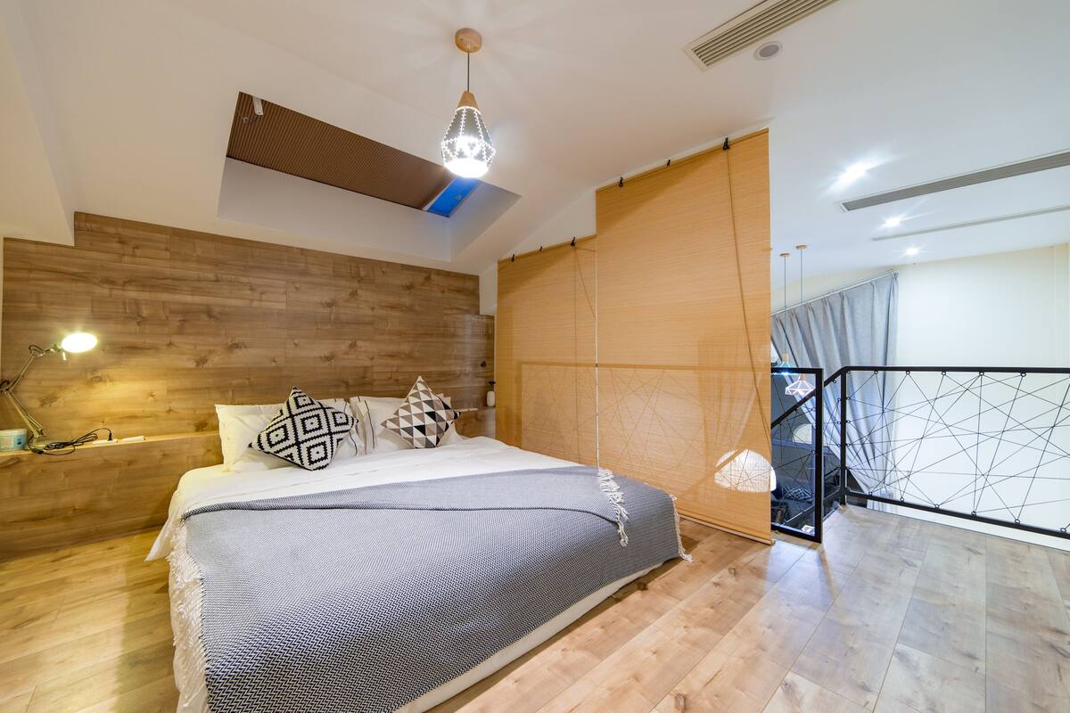 Loft | Escritorio y wifi gratis