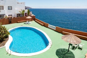 Outdoor pool - Sunrise on the Ocean. Dawn over the Atlantic (Candelaria)