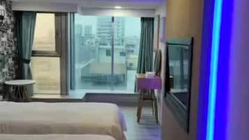 Deluxe Twin Room | Free WiFi, bed sheets
