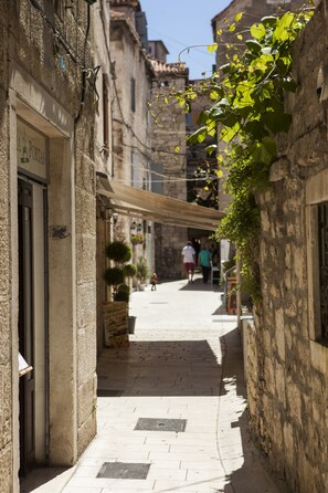 Exterior detail - MK Luxury Rooms (Split)