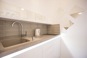 Apart Daire, Teras | Özel mutfak | Buzdolabı, fırın, set üstü ocak, kahve/çay makinesi 