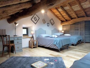 2 bedrooms, free WiFi
