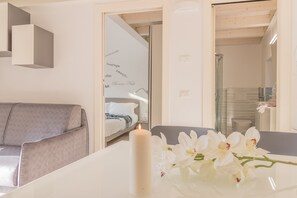 公寓, 1 间卧室 | 起居区 | 电视