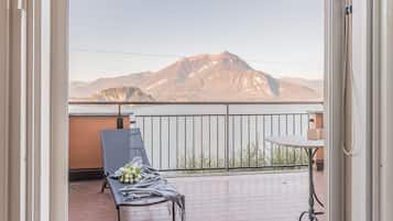 Apartment, 2 Schlafzimmer | Blick vom Balkon