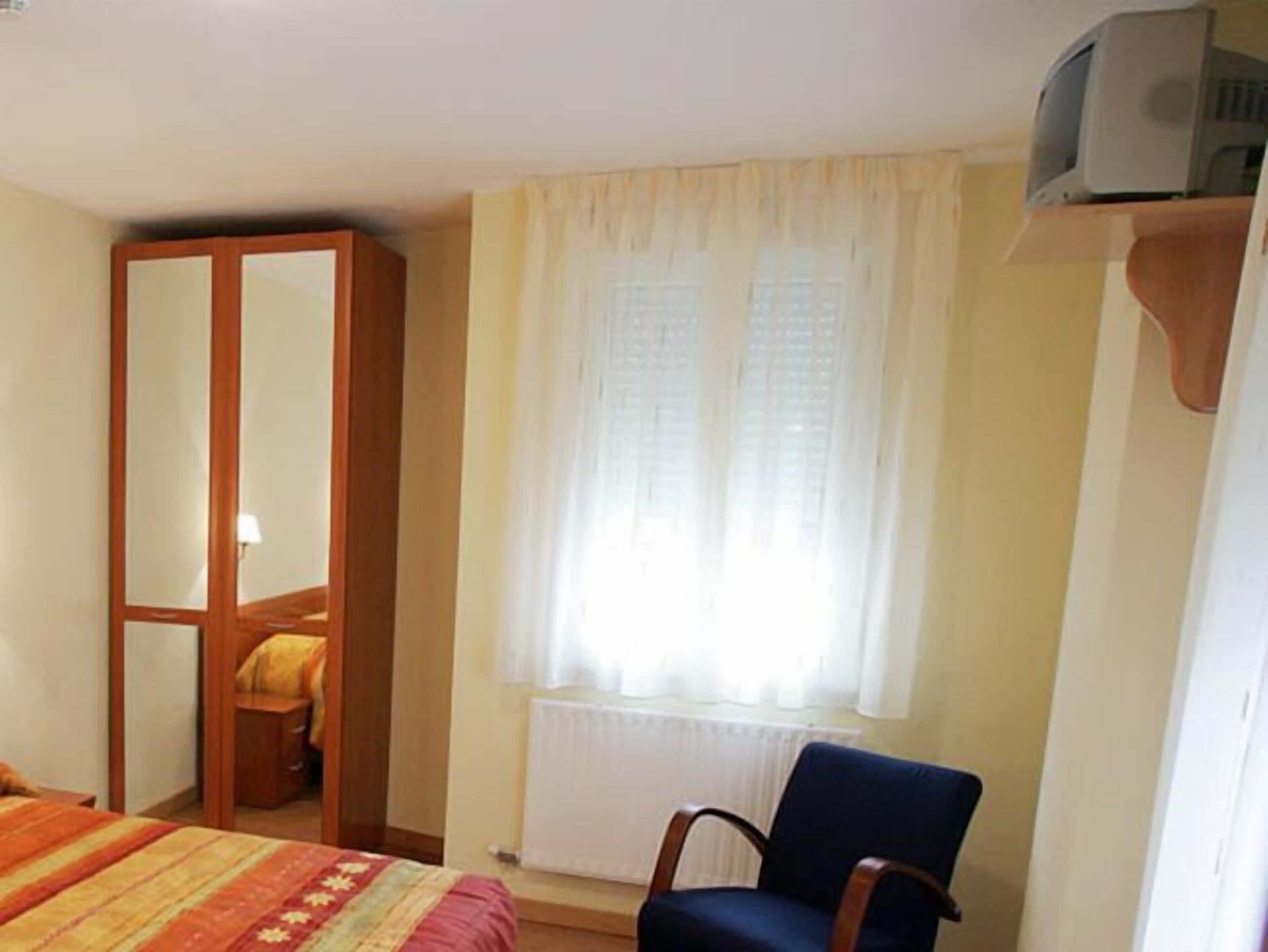 Photo - Hostal Hispanico II