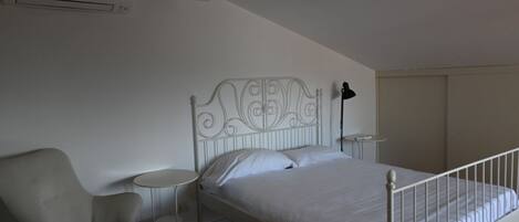 1 makuuhuone, vuodevaatteet