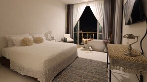 Unclassified image, 3 of 57, button - White Wall Riverfront Hotel (Kamphaeng Phet)