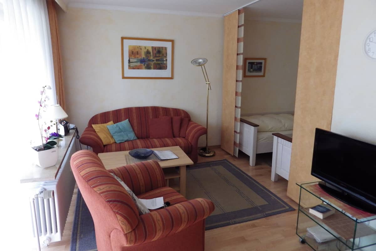 Apartment (Typ2) | Living area | TV