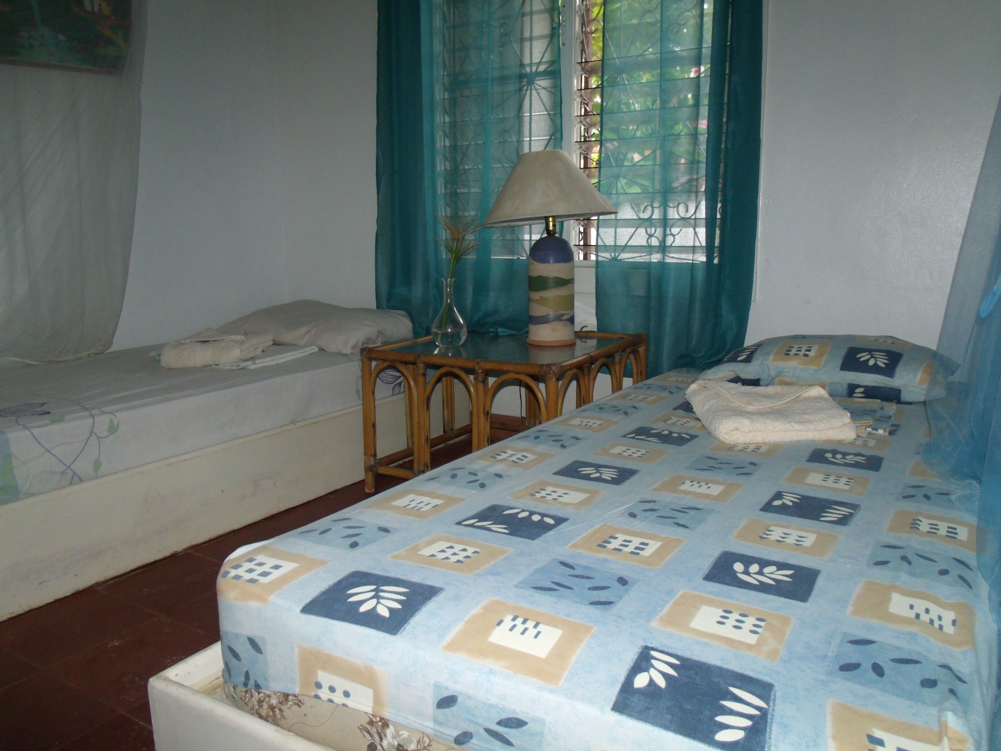 2 多间卧室、WiFi、床单