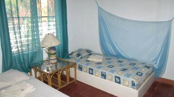 2 bedrooms, WiFi, bed sheets